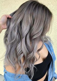 Ash Blonde Highlights, Ash Blonde Balayage, Fall Hair Color Trends, Best Hair Oil, Ash Blonde Hair, Balayage Brunette