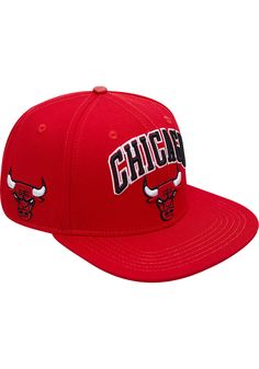 Red Sporty Hat For Sports Events, Sporty Red Fitted Hat For Sports Events, Red Sporty Fitted Hat For Sports Events, Baseball Season Snapback With Embroidered Logo, Snapback Fitted Hat With Embroidered Logo For Baseball Season, Red Flat Brim Baseball Cap With Embroidered Logo, Classic Red Snapback Hat For Sports, Red Fitted Hat For Sports Events, Collegiate Snapback Trucker Hat With Embroidered Logo