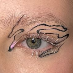 Graphic Liner Makeup Black, Flame Eyeliner, Abstract Eyeliner, Spiral Makeup, Eyeliner Art, Hippie Makeup, Artsy Makeup, Mekap Mata