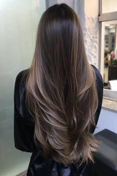 Balyage Long Hair, Babylights Hair, Black Hair Balayage, Brunette Hair With Highlights, Vlasové Trendy, Brunette Balayage Hair, Long Hair Color