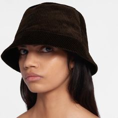 Versatile And Dynamic, The Souzan Is A Cold-Weather Reimagining Of The Classic Bucket Hat. It Is Crafted From Tactile Brown Corduroy And Features A Subtle Monogram Detail. Never Before Worn, Tags Still On. Corduroy Bucket Hat, Brown Corduroy, Bucket Hats, Cold Weather, Bucket Hat, Monogram, Women Accessories, Tags, Hats