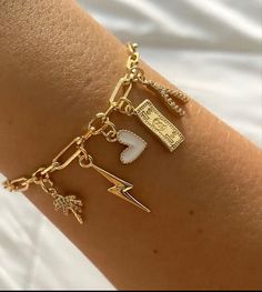 Good Morning Dear, Always Watching, Skandinavian Fashion, Butterfly Bracelet, Classy Jewelry, Trends 2024