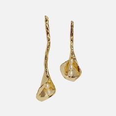 Calla Lily Earrings - 18k Gold Plated / One Size