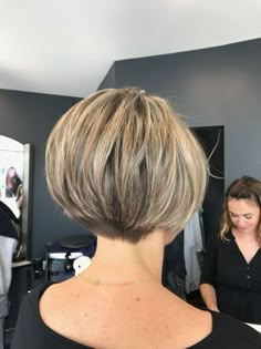 Short Haircuts Ideas, Short Bob Pixie, Short Stacked Bob Haircuts, Bob Pixie, Hair Cuts For Women, Haircuts Ideas, Bob Haircut For Fine Hair, Short Grey Hair, Pixie Hair