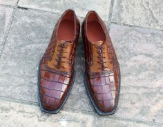 Crafted Leather Classic Brown Crocodile/Alligator Leather Lace up Dress Shoes on Storenvy Quality Leather Boots, Alligator Shoes, Custom Design Shoes, Handmade Leather Shoes, Lace Up Dress, Classic Brown, Leather Lace, Brown Fashion, Leather And Lace