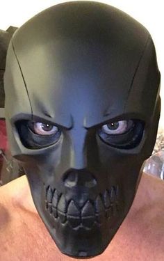 Black Mask Arkham Origins. Mask comes painted Batman DC Skeletor Red Skull costume cosplay comics Ar Black Mask Dc, Black Mask Batman, Winter Soldier Costume, Skeleton Mask, Soldier Costume, Cosplay Helmet, Arkham Origins, Batman Arkham Origins, Captain America Winter Soldier