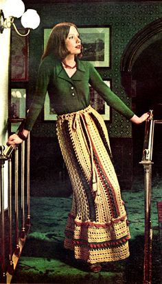 1970's Fashion 70s Mode, Crochet Maxi Skirt, Crochet Skirt Pattern, 1970's Fashion, Fashion 1970s, 60s 70s Fashion, 70s Outfits, Fashion Crochet