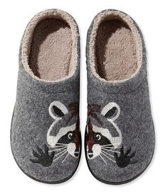 Women's Daybreak Scuffs, Motif Warm Casual Winter Slippers, Cozy Non-slip Winter Slippers, Cute Winter Slippers With Plush Lining, Comfy Outdoor Winter Slippers, Cozy Outdoor Winter Slippers, Playful Winter Slip-on Slippers, Cozy Fall Slippers, Playful Non-slip Winter Slippers, Playful Slip-on Winter Slippers