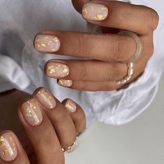 Neutral Glam Nails, New Years Eve Nails, Golden Nails, Gold Nail Designs, Manicure Gel, Cute Gel Nails, Foil Nails