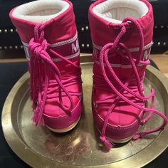 Pink Moon Boots Size 7c To 9.5c Worn Twice Sold******** Not Available Hot Pink Moon Boots Outfit, Moon Boot Pink, Moon Boots Purple, Moon Boots Fur, Pink Moon Boots Fur, Pink Moon, Moon Boots, Kids Shoes, Kids Shop