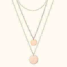 Classic and delicate, this Esprit necklace is perfect for adding a touch of subtle sparkle to any outfit. Can be stacked with our minimalist rings and bracelets.
Please, take a look at our Multirang Clasp to keep them from tangling, an essential for all your layered necklaces!
Details
Material: 316L surgical stainless steelFinish: Gold / Rose Gold / SilverComposition of 3 distinct necklacesChain lengths: 35cm + 8cm adjustable, and 42cm + 8cm adjustableDiameters of medals: 9mm and 15mmTwo round f Triple Necklace, Delicate Layered Necklace, Triple Layer Necklace, Multi Necklace, Layered Necklace Set, Layer Necklace, Mom Jewelry, Disc Pendant, Gold Necklace Layered