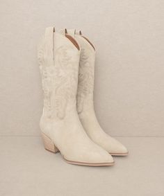 An elevated western boot with chic, statement-making details. Dress them up or dress them down, however you wear them, the AMAYA this IT style adds instant style points. Perfect for summer festivals and transitional style.Shaft Height: 10"Heel Height: 2.25"Types of closures: slip onCircumference of shoe opening: 14" Boho Cowboy Boots, Cream Cowgirl Boots, White Tecovas, Cowgirl Boots For Wedding, Low Cowgirl Boots, Swift Outfits, Noah Kahan, Western Style Boots, Nashville Trip