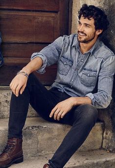 Aka Jeans, Paul Kelly, All Jeans, Mens Fashion Classy, Photography Poses For Men, Men Street