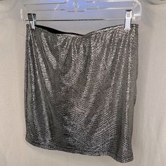 Never Worn! Super Cute Party Skirt, Great For A Nye Vibe Silver Mini Skirt For Summer Nights, Silver Mini Skirt For Summer Night Out, Silver Disco Mini Skirt For Summer, Silver Skirt For Summer Night Out, Silver Lined Skirt Bottoms For Party, Silver Party Skirt With Lining, Silver Skirt For Evening Summer Occasions, Party Silver Lined Skirt Bottoms, Silver Evening Skirt For Summer