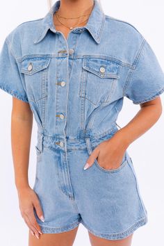 Get ready to rock out in this denim romper, perfect for festivals and concerts! Its short sleeves add a touch of casual coolness, making it the ultimate choice for any music-loving fashionista. Model sizing information: True to size but if you are in-between sizes, we recommend sizing up. Model is wearing a size small. Height: 5'8" Bust: 32B Waist: 23" Hips: 35" Made in the United States! Fabric Type: Woven Fabric Content: 100% Cotton Chic Fall Fashion, Short Sleeve Denim, Rompers Online, Perfect Denim, Loose Pullover, Denim Romper, One Piece Outfit, Oversized Style, Streetwear Women