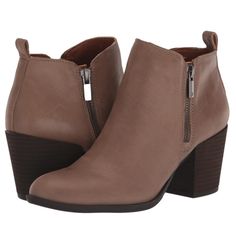 Our Timeless Basel Bootie Is The Best-Selling Style Everyone Loves. Crafted Of Neutral, Burnished Leather And Designed With An Almond Toe And Moto-Zip Closure, This Versatile Ankle Boot Goes With Everything. Dress It Up With A Crisp Button-Up And Midi Skirt Or Keep It Casual With Jeans And A Tee. New In Box Msrp $139.00 Lucky Brand Women's Basel Heeled Bootie Ankle Boot Size 6.5 Smooth Leather Construction Gives This Bootie A Premium Look. Dual Side Zipper Closure Make It Easy To Wear. Almond To Ankle-high Synthetic Boots With Stacked Heel, Synthetic Ankle Booties With Reinforced Heel, Synthetic Medium Width Booties With Stacked Heel, Medium Width Synthetic Booties With Stacked Heel, Synthetic Boots With Stacked Heel And Almond Toe, Synthetic Ankle Boots With Stacked Heel, Lucky Brand Booties, Lucky Brand Boots, Casual Ankle Boots