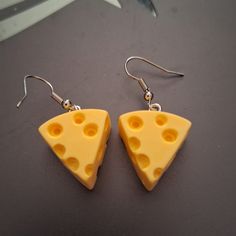 Who Doesn't Love Cheese!! Handmade Brand New. Never Been Worn The Ear Hook Wires Are From Hildie And Jo They Are Silver Material Is Iron They Are Nickel Free!!! They Come With Backings!!! Mini Brand Earrings, Cute Fun Earrings, Fun Jewelry Aesthetic, Weird Clay Earrings, Quirky Clay Earrings, Handmade Earrings Ideas Unique, Mimic Character, Cheese Accessories, Wacky Earrings