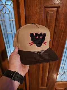 El chino antrax belico snapback hat black culiacan sinaloa mayiza chapiza jgl mayo zambada belico gorra moda sinaloa  Brand new Free shipping  Grupo arriesgado, mitotes pa los ranchos, luis r conriquez, mayiza, chapiza, sinaloa, culiacan, moda, belico, jgl, peso pluma, fuerza regida Brown Snapback Hat For Streetwear, Brown Curved Brim Snapback Hat For Streetwear, Brown Flat Brim Hat For Streetwear, Brown Flat Bill Baseball Cap For Streetwear, Brown Flat Brim Fitted Hat For Streetwear, Brown 5-panel Trucker Hat For Streetwear, Brown Curved Brim Fitted Hat For Streetwear, Brown Fitted Hat With Flat Bill For Streetwear, Adjustable Brown Fitted Cap