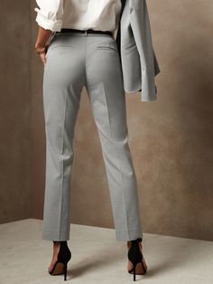 Ryan Straight Pant | Banana Republic Factory Court Outfit, Business Lady, Banana Republic Factory, Straight Pants, Heather Black, Petite Size, Welt Pockets, Business Women, Casual Pants