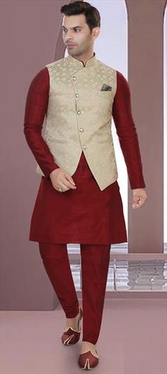 Red and Maroon color Kurta Pyjama with Jacket in Art Silk fabric with Weaving work Red Nehru Jacket For Wedding And Festivals, Red Bandhgala With Pallu For Eid, Diwali Red Long Sleeve Nehru Jacket, Red Nehru Jacket For Wedding And Diwali, Red Long Sleeve Nehru Jacket For Diwali, Red Long Sleeve Nehru Jacket For Eid, Red Long Sleeve Bandhgala For Diwali, Red Long Sleeve Nehru Jacket For Festivals, Red Long Sleeve Bandhgala For Festivals