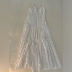 Perfect Condition Veronica Beard White Eyelit Maxi Dress White Short Slip Underneath Zip On Side Elastic At Back Buttons Down Front Dress White Short, Maxi Dress White, White Short Dress, Veronica Beard, White Short, White Maxi Dresses, Long Maxi, Long Maxi Dress, Dress White