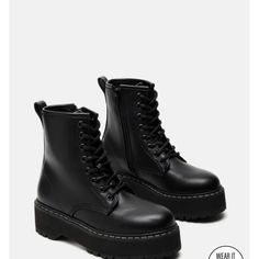 Steve Madden Betty Black Combat Boots. Never Worn Before. Box Included!!! They Do Run About A Half Size Small So I Would Recommend For A Size 10.5 Or 11 With Narrow Feet.