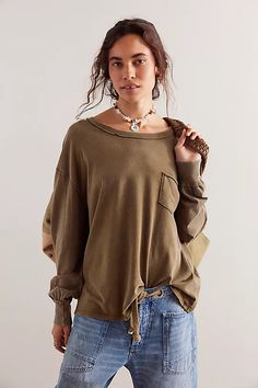 Just as effortless as it is essential, this timeless tee is featured in a staple, long sleeve silhouette with distressed seaming throughout for a true lived-in look. Fit: Slouchy, relaxed fitFeatures: Scoop neckline, front bust patch pocket, dropped shouldersWhy We <3 It: So cool and classic, this throw-on-and-go tee is the perfect piece to take you from season to season. 100% cotton Yoga Jeans, Free People Summer, Sleeve Silhouette, Cardigan Top, Dressy Tops, New Tops, Swimwear Accessories, Fashion Tees, Swimwear Tops