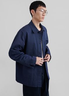 Color: Navy Midweight cotton fabric Regular fit Pointed collar Front patch pockets Front button closure Unlined 100% Cotton Dry Clean By The Frankie Shop. Imported The Frankie Shop, Frankie Shop, Mens Outerwear, Utility Jacket, Winter Wear, Patch Pocket, Cotton Fabric, Dry Clean, Sleeve Length