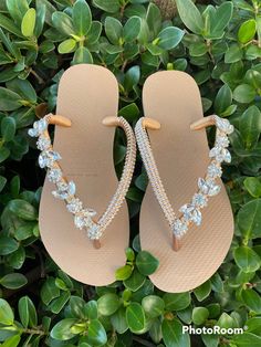 Silver Accents Custom Flip Flops Anchor Bling Shoe Clip - Etsy Adjustable Glamorous Gold Sandals, Glamorous Gold Sandals With Adjustable Fit, Glamorous Adjustable Gold Sandals, Elegant Bling Sandals For The Beach, Elegant Gold Sandals, Elegant Gold Flip Flops For The Beach, Elegant Gold Flip Flops For Beach, Elegant Gold Sandals For Beach Wedding, Elegant Rhinestone Flip Flops For Summer