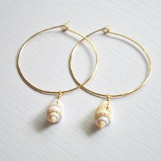 Handmade Gold Shell With Beachy Style, Gold Shell-shaped Hoop Earrings For Beach, Adjustable Gold Shell With Beachy Style, Adjustable Gold Shell In Beachy Style, Gold Dangle Shell Earrings For Beach, Handmade Gold Hoop Earrings For Beach, Gold Dangle Shell Earrings Ocean-inspired, Gold Dangle Shell For Beach, Handmade Gold Dangle Shell