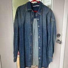 Never Worn Washed Blue Denim Top With Buttons, Relaxed Fit Denim Top With Snap Buttons, Relaxed Denim Top With Snap Buttons, Oversized Zara Cotton Denim Jacket, Zara Oversized Cotton Denim Jacket, Oversized Blue Denim Top With Button Closure, Oversized Denim Blue Top With Button Closure, Spring Dark Wash Denim Top With Snap Buttons, Dark Wash Denim Top With Snap Buttons For Spring