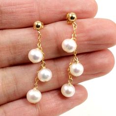 ✦Gemstone: Pearl ✦Material: 14k Gold Filled ✦Color: White ✦Shape: Round ✦Length: 35mm ✦Drop Size: 30mm ✦Weight: 8ct ✦QTY: 1 pcs / package ♕Beautiful & High Quality Findings♕ You will receive the same quality has you see in picture. CLICK BELOW TO CHECK ALL OUR BEAUTIFUL GEMSTONE BRIOLETTES. https://www.etsy.com/shop/TurquoiseFactory?ref=seller-platform-mcnav Color may vary slightly due to your monitors' color calibration settings. Please allow 0.2-0.5mm measurement error due to different mea Handmade Pearl White Affordable Earrings, Cheap Handmade Pearl Earrings, Elegant Handmade White Pearl Earrings, Handmade Pearl White Dangle Pearl Earrings, Unique Handmade White Pearl Earrings, Diy Earrings Tutorial, Unique Pearl Earrings, Diy Jewelry Set, Hardware Jewelry