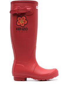 bright red signature Boke Flower motif logo print to the side appliqué logo adjustable side buckle round toe calf-length low heel Hunter Wellington Boots, Red Hunter Boots, Wellington Boot, Hunter Rain Boots, Latest Fashion Design, Wellington Boots, Crossbody Tote Bag, Moon Boots, Flower Motif