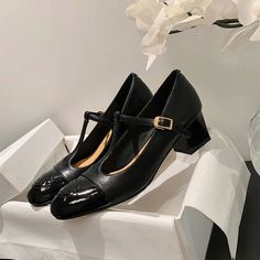 Classic Romantic Styles for Spring, Summer and Antumn. Perfect match with all kinds of clothes. Details Determine Success Or Failure. Color: Black/Red/White Material: Cow leatherLining: Genuine LeatherInsole: Sheepskin（Unmovable）Sole: RubberHeels: 8Cm/3.15"Weight: 0.27kg Each Shoes Production Time: About 5-7 days (Any exceptional case will email you, Please pay attention to your email left) Shipping Time: Free Shipping To most locations, delivery time is approximately 5-15 days; We have paid Fed Black Low Heel Mary Janes For Spring, Black Pointed Toe Mary Janes For Spring, Black Low Heel Mary Janes For Party, Black Almond Toe Mary Janes For Office, Black Ankle Strap Court Shoes For Spring, Black High Heel Mary Janes For Office, Black Pointed Toe Mary Janes For Office, Black Mary Janes With Padded High Heel, Retro Black Mary Janes With Block Heel