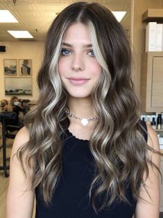 Unique Hair Color Ideas 2023, Cute Haircuts With Highlights, Full Bayalage Brunette Short Hair, Neutral Brown Hair With Money Piece, Medium Brown Hair With Highlights Honey, Edgy Summer Hair Color, Money Piece Brown Hair, Brown Hair With Face Framing, Brunette Money Piece Balayage