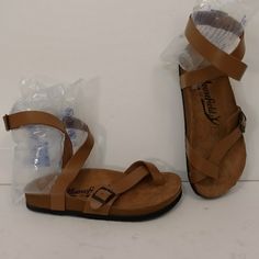 Fun Pair Of Natural Leather Sandals With Molded Footbed And Adjustable Leather Straps. Never Worn, Like New Condition. Soft Suede Footbed, Smooth Leather Straps With Buckles Marked Moose. Length 9 15/16", Width 3 7/8" Measured Bottom Of Sole. Brown Footbed Sandals With Single Toe Strap For Spring, Spring Brown Ankle Strap Footbed Sandals, Spring Brown Footbed Sandals With Heel Loop, Brown Casual Ankle Strap Sandals, Ankle-high Leather Sandals For Beach, Leather Sandals For The Beach, Casual Brown Sandals With Adjustable Strap, Brown Sandals With Strap And Round Toe, Brown Strap Sandals With Round Toe