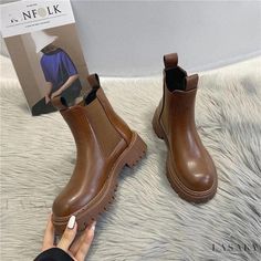 Lasaky - Thick-Soled Chelsea Boots with Tobacco Pipe Design and Plush Lining Winter Chelsea Boots, Rubber Sole Boots, Punk Shoes, Rough Heels, Brown Chelsea Boots, Boots For Short Women, Retro Shoes, Platform Ankle Boots, Martin Boots