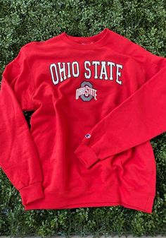 Champion Ohio State Buckeyes Powerblend Sweatshirt - Red University Red Cotton Sweatshirt With Letter Print, Red Varsity Tops For Fan Gear, University Red Cotton Sweatshirt For Game Day, University Red Varsity Top For Fall, Red Fan Apparel Sweatshirt For Sports Season, University Red Cotton Sweatshirt For College, Red Collegiate Streetwear Tops, Red Winter Tops For College, Collegiate Red Tops For Streetwear