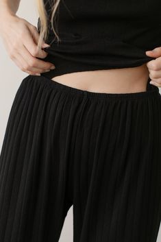 The Pointelle Simple Crop Pant is crafted with 100% Organic Cotton, featuring a cropped fit, wide leg and elastic waist. Made in Los Angeles Spring Stripes, Los Angeles Shopping, Spring Fabric, Kick Flares, Silk Organza, Sample Sale, Infant Tees, Cropped Pants, Summer Collection