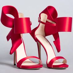 Plus Size Heels, Summer Sandals Heels, Heels Luxury, Bow Pumps, Graduation Dresses, Heels Classy, Summer Beach Outfit, Wedding Sandals, Bow Shoes