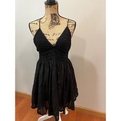 Cotton Candy La Womens Little Black Dress Size Large Nwt Spaghetti Strap Crisscross In Back See Pictures For Measurements 100% Cotton 6495 Features: Dress Size: Womens Large Condition: New With Tags Black Strappy Mini Dress For Summer, Black Backless Sundress, Black Mini Dress With Spaghetti Straps For Spring, Black Halter Neck Mini Dress With Adjustable Straps, Black Sundress With Smocked Back For Spring, Black Sundress With Spaghetti Straps For Party, Black Mini Dress With Straps For Spring, Black Spaghetti Strap Sundress For Party, Black Spaghetti Strap Mini Dress For Beach