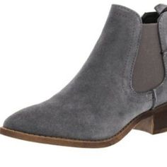 Steve Madden Women's Dicey Mid-Top Leather Suede In A Slate Gray Color Boot Sz 6.5 Never Worn. Grey Booties, Mid Top, Grey Suede, Slate Gray, Leather Boot, Shoe Closet, Gray Suede, Shoes Booties, Steve Madden Shoes