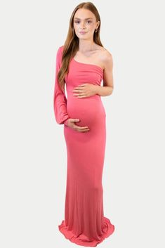 Maternity Gown with Ruched Sides - Sexy Mama Maternity Fitted One Shoulder Maternity Dress, Fitted Bodice Maternity Dress, Ruched Maxi Maternity Dress, Fitted Pink Maternity Bridesmaid Dress, Baby Shower Gowns, Baby Shower Gown, Cute Maternity Dresses, Jennifer Aniston Hot, Color Peacock