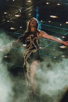 Reputation Bodysuit Eras Tour, Taylor Swift Fearless Tour 2009, Reputation Eras Tour Wallpaper, Reputation Tour Aesthetic, Taylor Swift Vigilante Eras Tour, Taylor Swift With Guitar, Taylor Swift Ttpd Eras Tour, Taylor Swift Eras Tour Photos, 1989 Taylor Swift Eras Tour