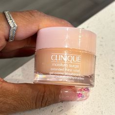 Clinique Moisture Surge Face Cream Moisture Surge, Clinique Moisture Surge, Clinique Moisturizer, Skin Care Women, Face Cream, Moisturizer, Cream, Color