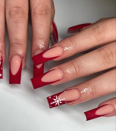 Red French Tip Christmas, French Tip Simple, French Tip Christmas, Red Sparkly Nails, Red French Tip, Holiday Acrylic Nails, Acrylic Nails Nude, Red French, Diy Acrylic Nails