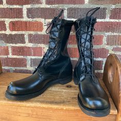 Perfect Condition And Unused Pair Of Us Army Men’s Combat Boots. These Mint-Condition, Never Worn Boots Are The M-1966 Style And Date From The 1980s. 100% Leather Upper With A Rubber Sole. Goodyear Welting And Oil Proof, These Boots Are In Perfect Shape And Ready For Their Newest Adventure! Made In Usa. *****These Boots Are Very Heavy And Must Be Shipped By Themselves. If Interested In Multiple Pairs, Purchase Each One Individually, Not In A Bundle As Different Pairs Cannot Be Shipped Together.* Vintage Leather Combat Boots With Steel Toe, Vintage Leather Combat Boots With Plain Toe, Vintage Black Plain Toe Boots, Vintage Combat Boots With Snip Toe And Leather Sole, Vintage Black Plain Toe Work Boots, Vintage Black Steel Toe Work Boots, Vintage Black Work Boots With Steel Toe, Vintage Black Combat Boots With Reinforced Toe, Army Shoes