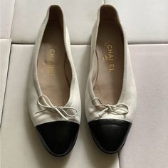 Chanel Vintage Black & White Ballet Flats. Pre-Owned. Good Condition. From The 1990s Collection By Karl Lagerfeld. Size: 8 1/2. White Canvas Upper. Black Leather Toe-Cap. Leather Insoles. Bow Accents. Made In Italy. See Photos For Discoloration Of White Canvas From Normal Wear. White Ballet Flats, Vintage Ballet, Chanel Flats, Shoes Chanel, Shoe Wishlist, Chanel Vintage, Leather Ballet Flats, Flats For Sale, Chanel Black