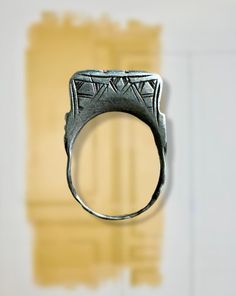 Italian Product Description: Discover the elegance and beauty of craftsmanship with our silver ring with tribal designs. This unique piece is meticulously handcrafted by skilled artisans, ensuring an exclusive design you won't find anywhere else. The intricate details of the tribal motifs tell ancient stories and add a touch of mystery and charm to any look. Made of high quality silver, this ring is not only an elegant accessory, but also strong and long lasting. Perfect as a special gift or add Signet Rings, Elegant Accessories, Design Silver, Signet Ring, Intricate Details, Culture Art, Special Gift, Exclusive Designs, Unique Pieces