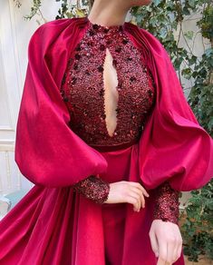 Elizabethan Fuchsia Gown | Teuta Matoshi Teuta Matoshi, Rose Gown, Long Sleeve Prom, Evening Dress Fashion, Classy Dress Outfits, Beaded Gown, Painted Clothes, Mermaid Fashion, Classy Dress